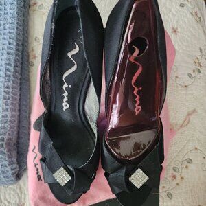Black Nina shoes women's size 8 1/2